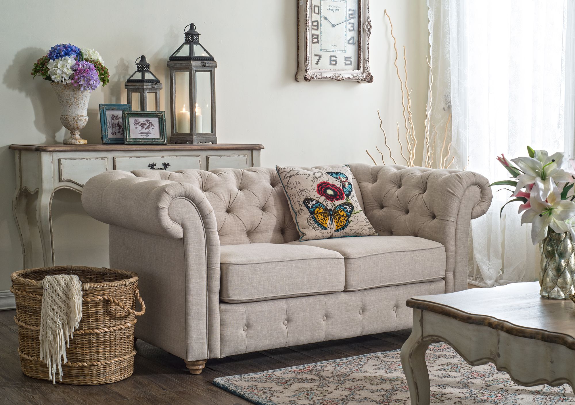 Диваны Честер